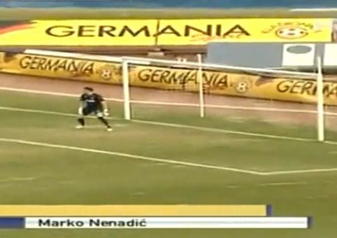 VIDEO: Dal nádherný gól. Jenže vlastní VIDEO: Dal nádherný gól. Jenže vlastní