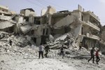 Halab zažívá vůbec nejhorší nálety: Vojsko připravuje únikové cesty pro civilisty