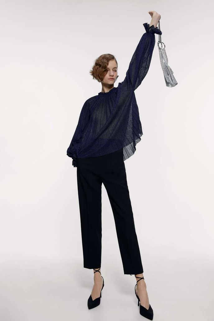 Top, Zara, 599 Kč Top, Zara, 599 Kč