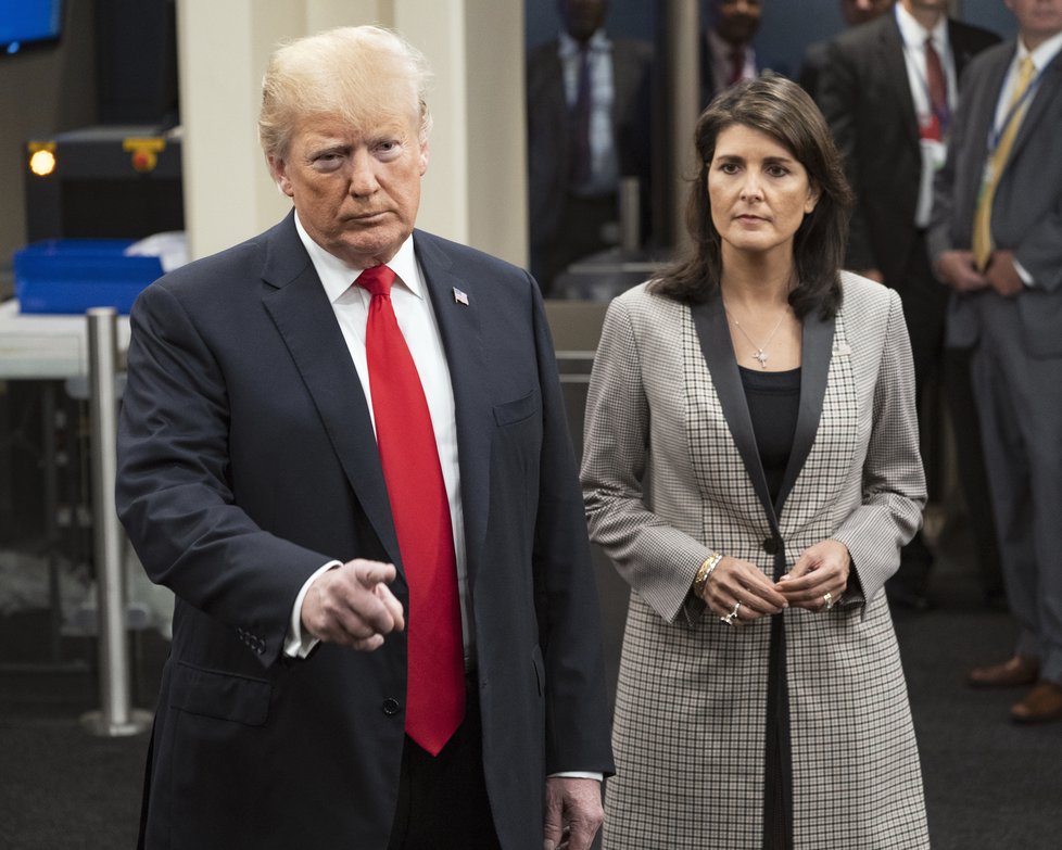 Velvyslankyně OSN za USA Haley podle Trumpa končí.