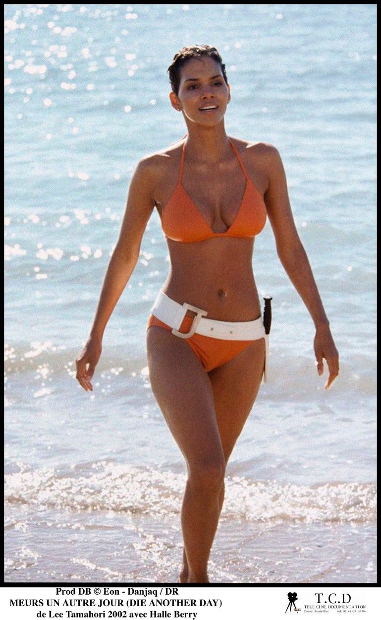 Neuvěřitelně sexy bondgirl Halle Berry