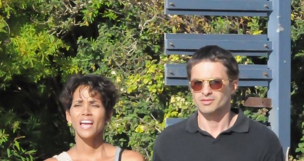 Olivier Martinez (47) a Halle Berry (46) spolu vychovávají dcerku Nahlu (5), kterou má Berry s bývalým přítelem Gabrielem Aubreym.