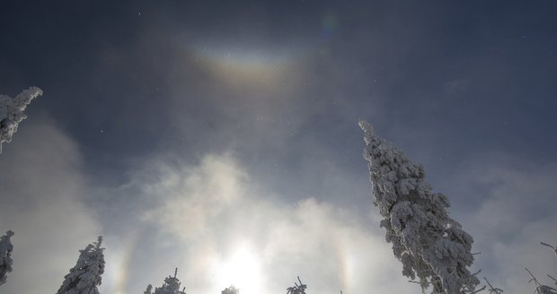 Takto zachytili halové jevy v Krušných horách 19. ledna 2016.