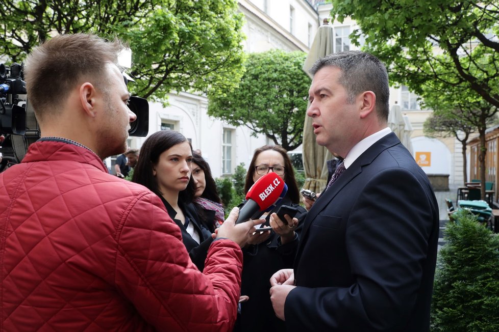 Podle předsedy ČSSD Jana Hamáčka dá strana na volební kampaň k evropským volbám 11 milionů korun. Strana obhajuje 4 mandáty. (23. 4. 2019)