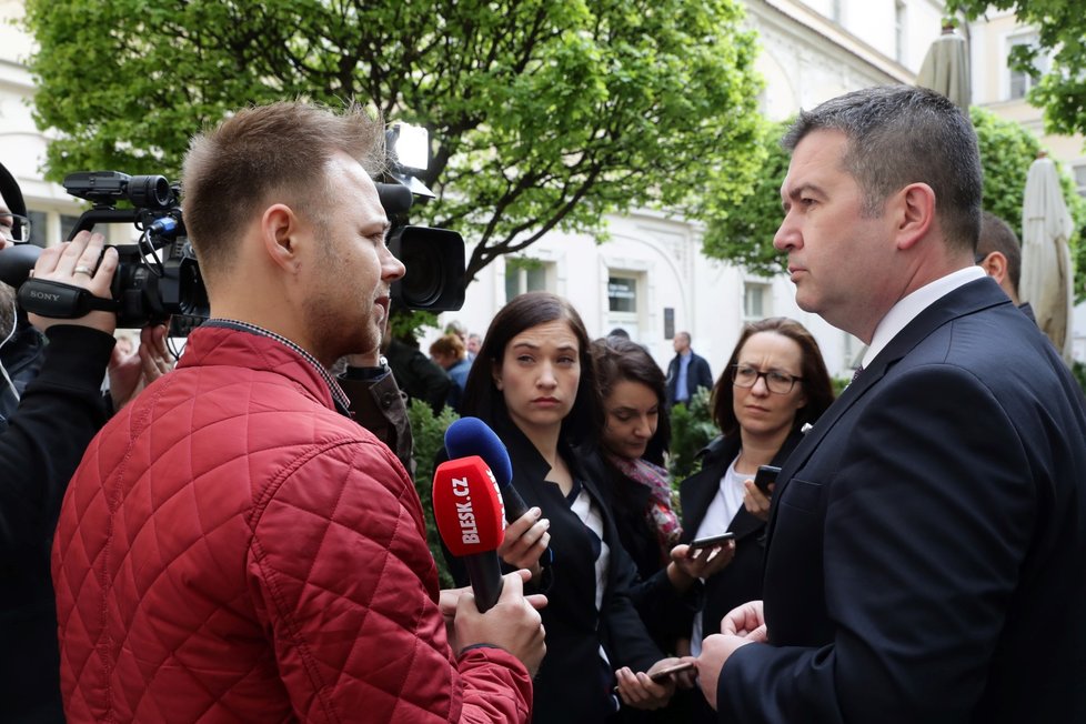 Podle předsedy ČSSD Jana Hamáčka dá strana na volební kampaň k evropským volbám 11 milionů kuru. Strana obhajuje 4 mandáty. (23. 4. 2019)