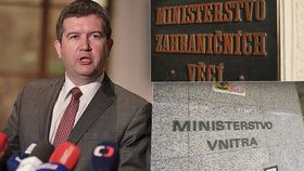 Jan Hamáček věří, že ministerstvo vnitra a zahraničí nepovede dohromady dlouho. Situaci by chtěl vyřešit nejpozději po letních prázdninách.