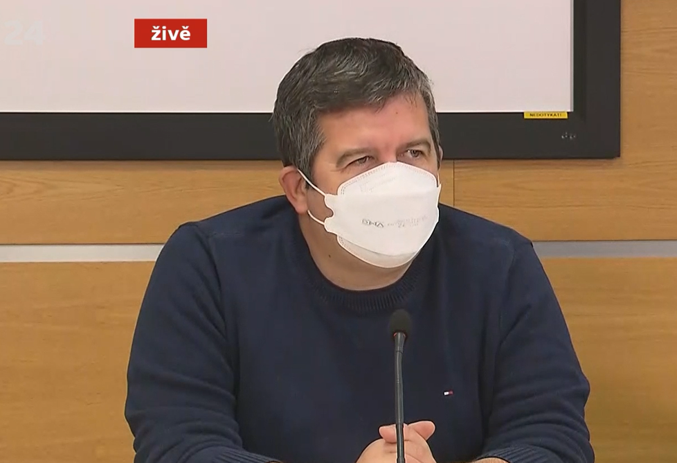 Vicepremiér Jan Hamáček (ČSSD) na tiskové konferenci po jednání krizového štábu (25. 10. 2021) Vicepremiér Jan Hamáček (ČSSD) na tiskové konferenci po jednání krizového štábu (25. 10. 2021)