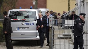 Krveprolití ve škole v Hamburku: Student ubodal při hodině spolužačku (†17)