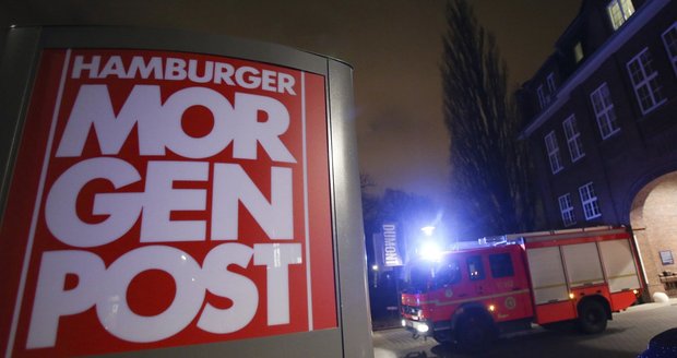 Další útoky teroristů na novináře: V Německu vypálili redakci, v Belgii hrozili bombou