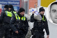 Masakr jehovistů v Hamburku: Policisté střelce před útokem prověřovali, zbraň mu nechali
