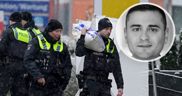 Masakr jehovistů v Hamburku: Policisté střelce před útokem prověřovali, zbraň mu nechali
