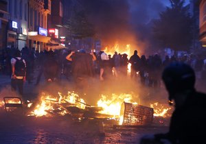 Protesty během summitu G20 v Hamburku