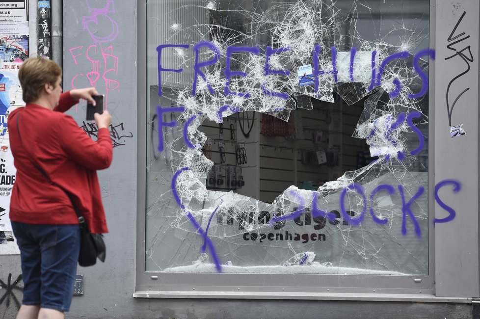 Protesty během summitu G20 v Hamburku