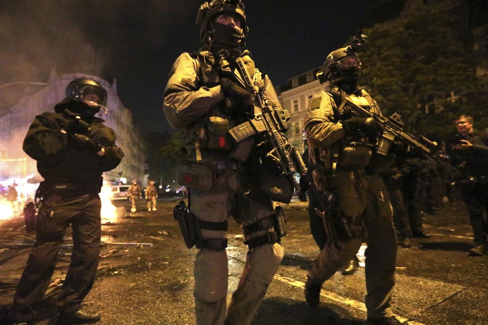 Protesty během summitu G20 v Hamburku