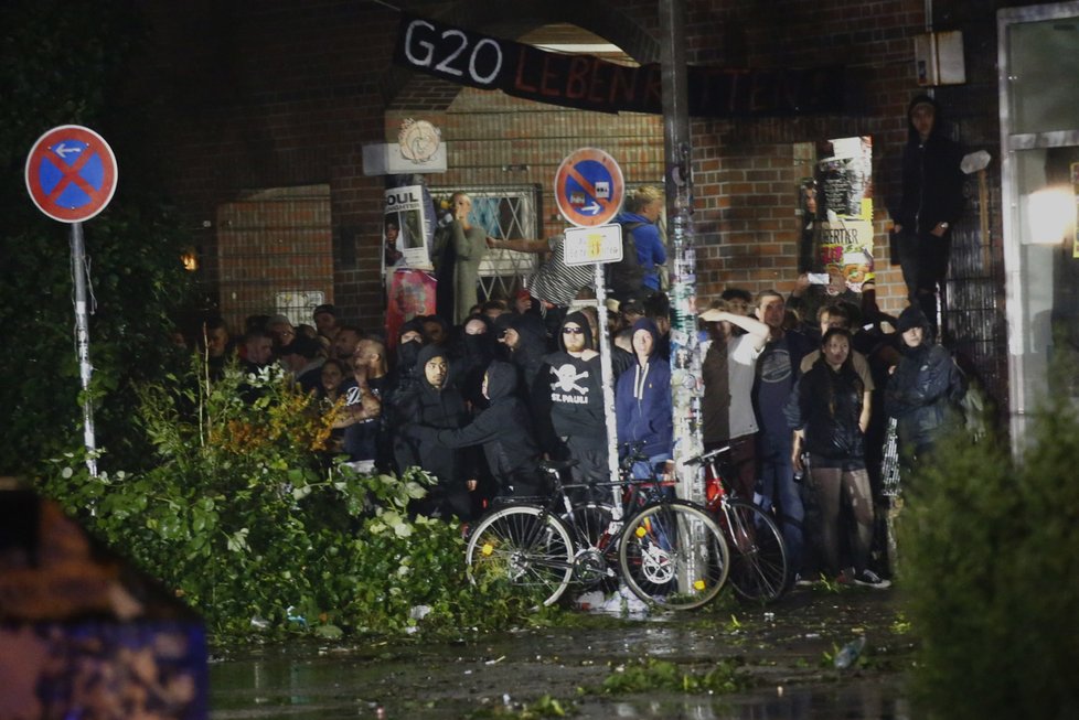 Protesty během summitu G20 v Hamburku