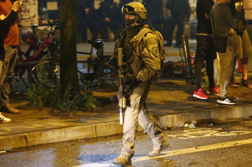 Protesty během summitu G20 v Hamburku