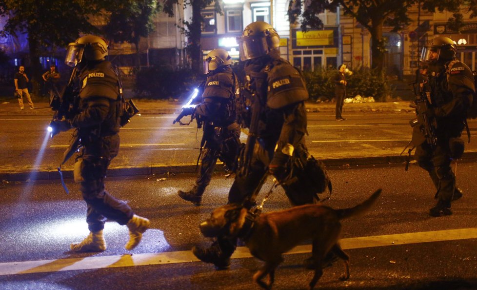 Protesty během summitu G20 v Hamburku