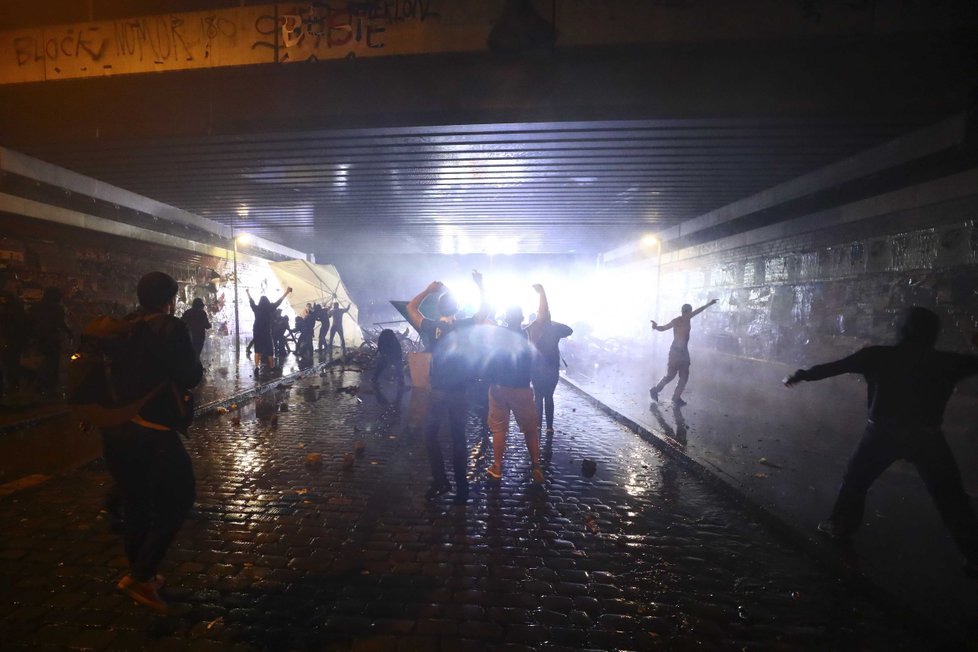 Protesty během summitu G20 v Hamburku