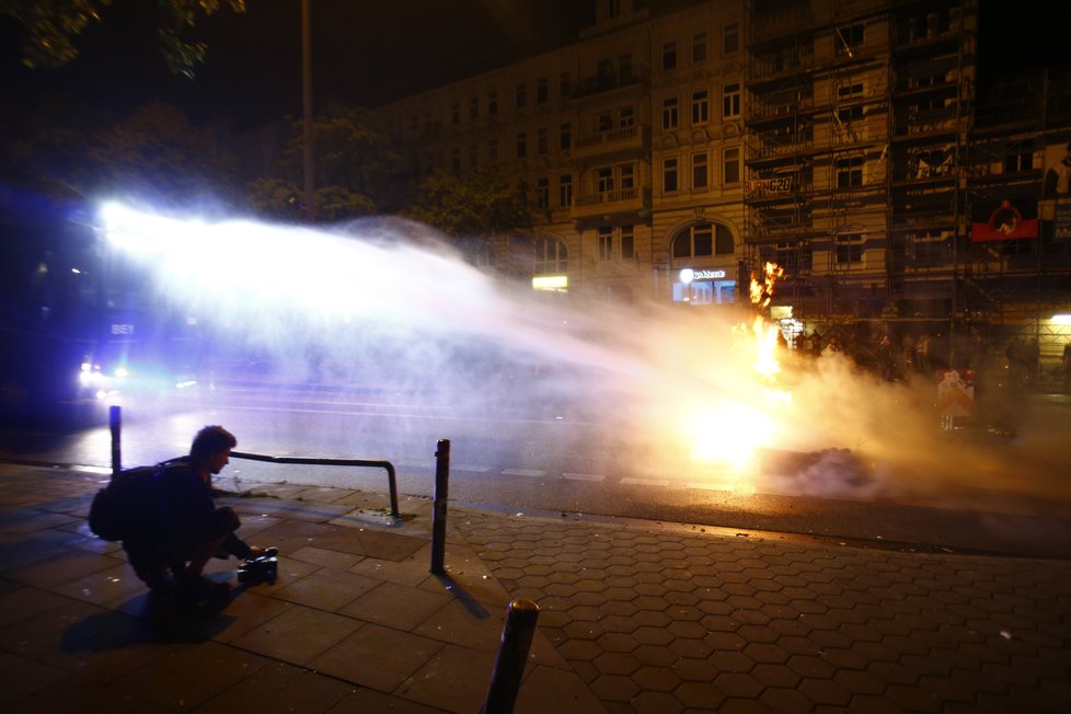 Protesty na summitu G20 v Hamburku