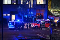 Střelba v Hamburku: Několik mrtvých v centru jehovistů. Policie zřejmě našla tělo pachatele