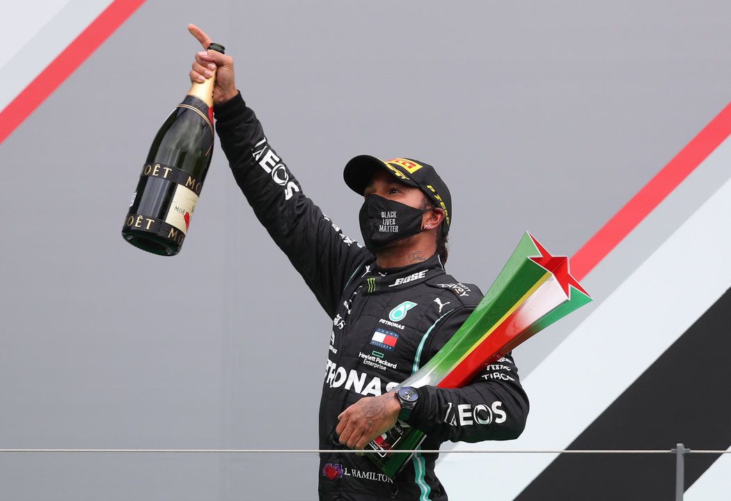 Šampion Lewis Hamilton