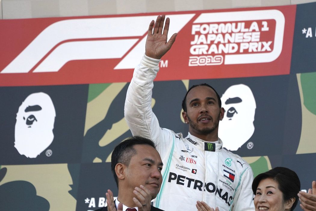 Lewis hamilton obsadil v japonské Suzuce třetí místo