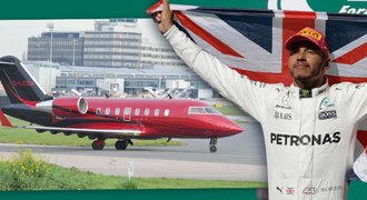 Šampion F1 Hamilton má záchodovou úchylku a je skrblík, tvrdí jeho exmilenka