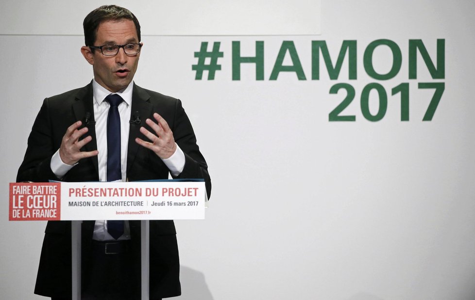 Kandidát socialistů Benoit Hamon