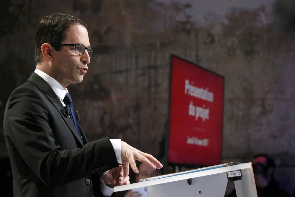 Kandidát socialistů Benoit Hamon