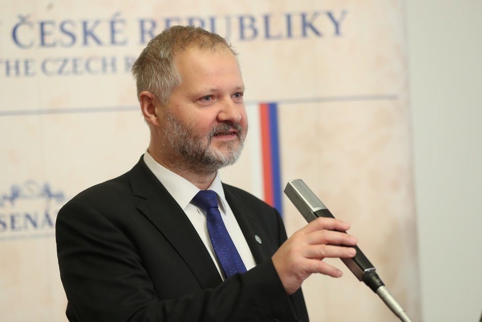 Senátor a bývalý rektor Univerzity Karlovy Václav Hampl (20. 3. 2019)