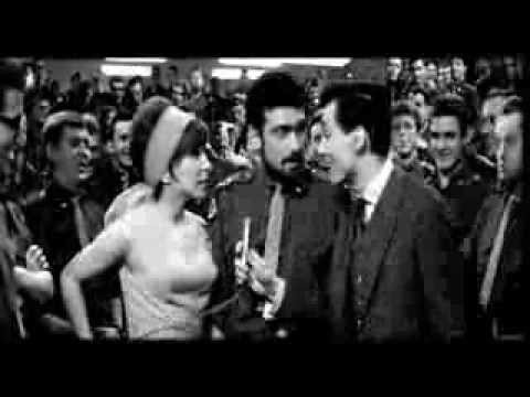 1964 - S Waldemarem Matuškou (†76) ve slavném filmovém muzikálu Kdyby tisíc klarinetů.