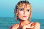 Ve svém prvním kalendáři prý Hana Mašlíková celá prsa neukáže. Neodhaluje je prý ani na pláži v tureckém Beleku.