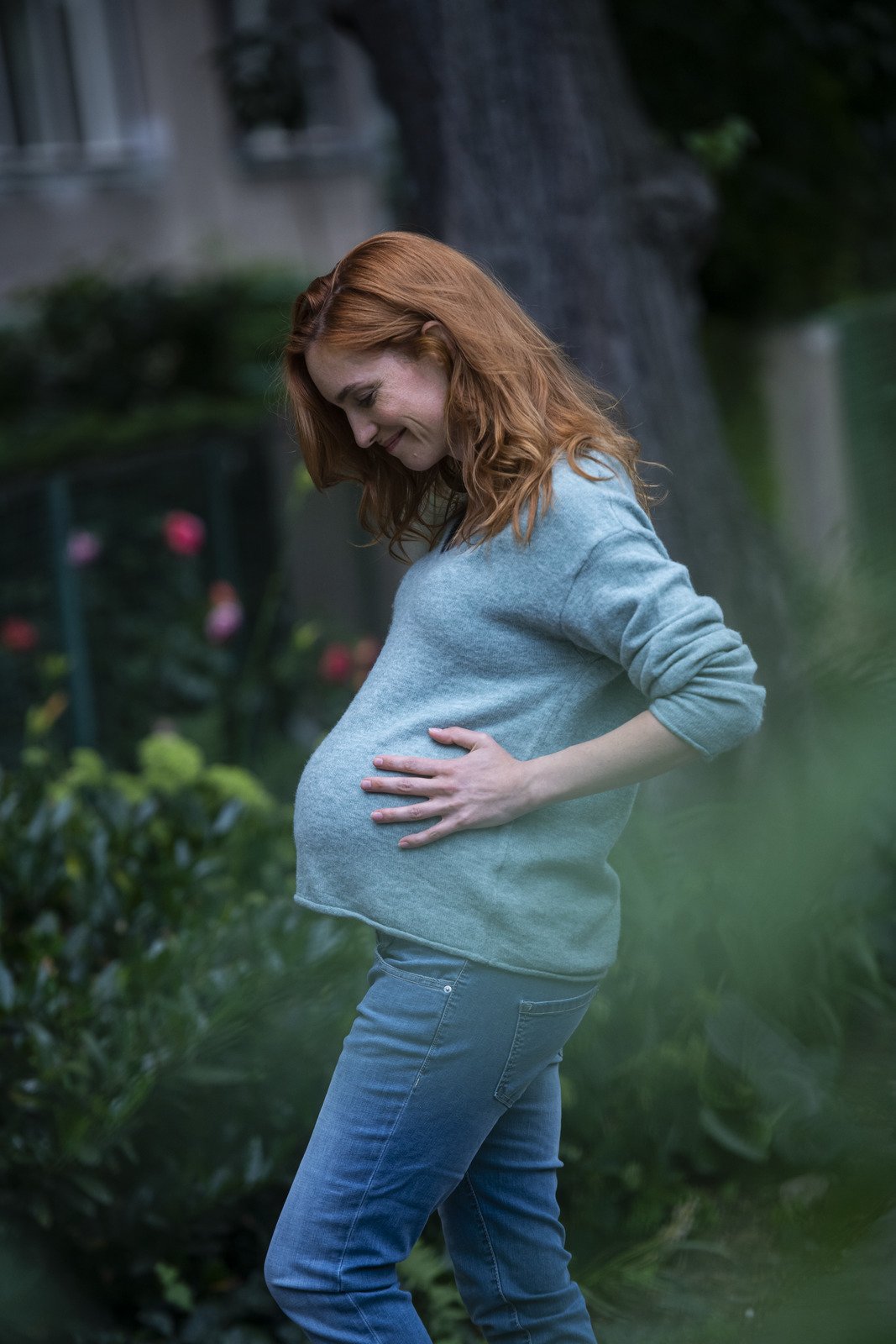 Hana Vagnerová s falešným těhotenským bříškem