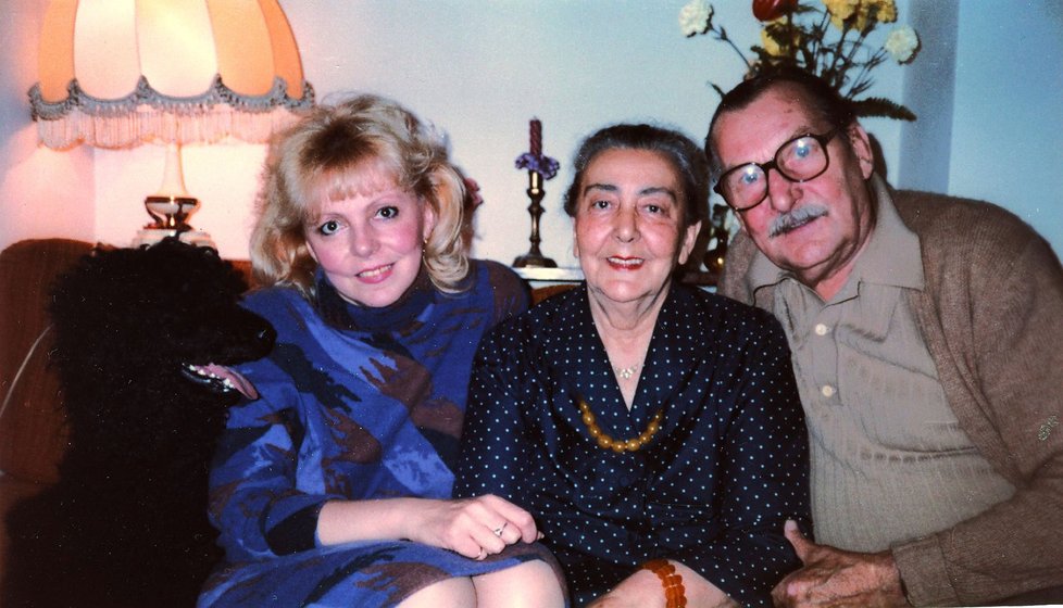 Hana Zagorová a rodiče.