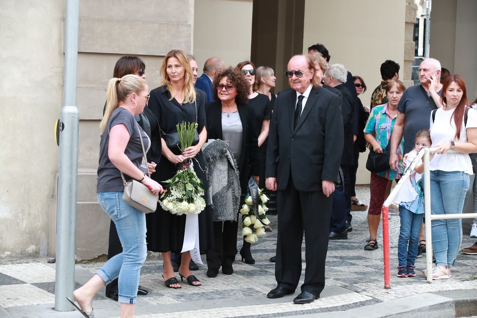 Poslední rozloučení s Hanou Zagorovou - Ivana Gottová, Jitka Zelenková a František Janeček