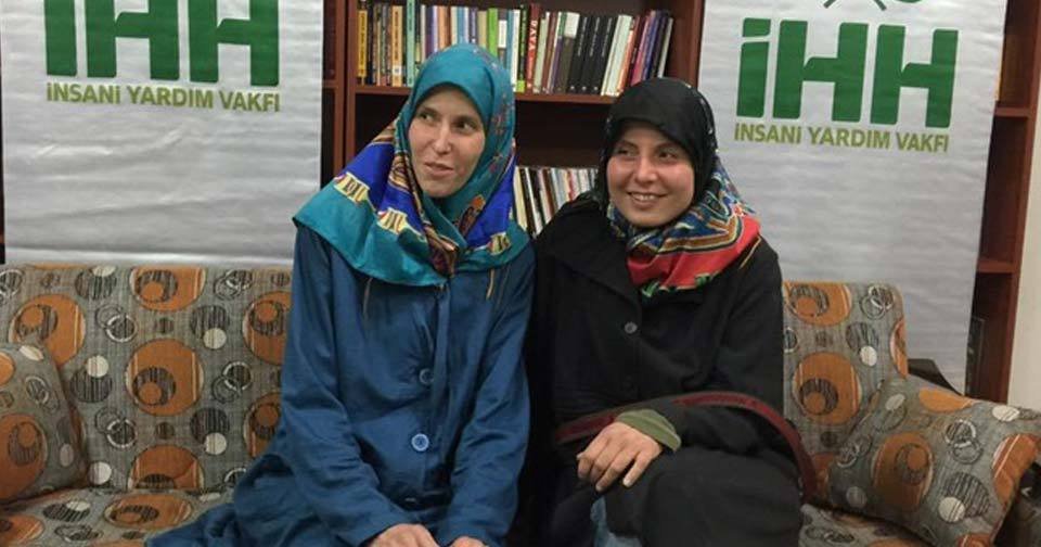 Děvčata se vrátila po dvou letech v zajetí přes tureckou organizaci IHH.