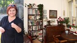 Jak bydlí zpěvačka Hanka Křížková? Útulná secese a knihy všude!