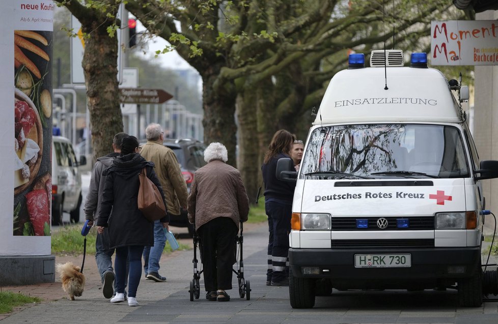 Hannover kvůli válečným bombám evakuoval desetinu obyvatel.