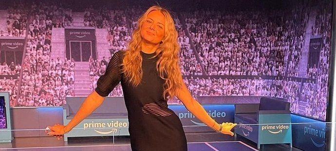 Bývalá pátá hráčka WTA Daniela Hantuchová se našla v roli televizní expertky. Na obrazovce i mimo ni jí to sluší náramně...