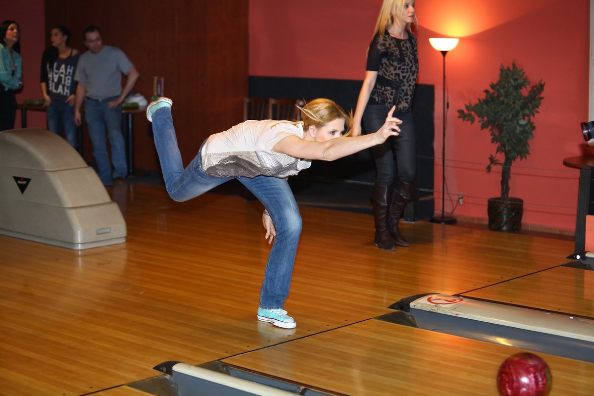 Hanychová, Gottová, bowling