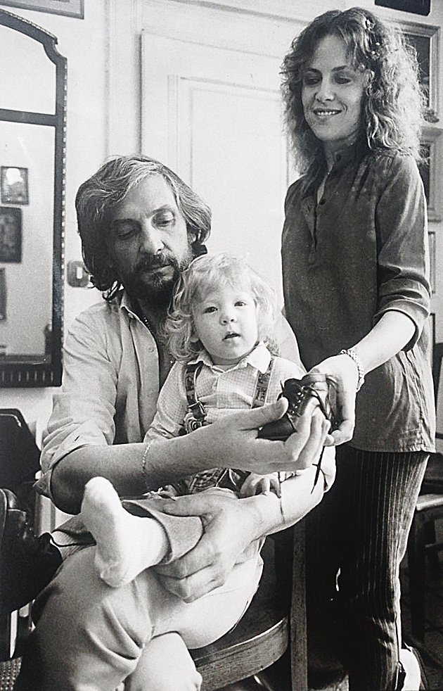 1983: Hapka s manželkou Ullou a dcerou Petrou jako dokonalá rodinka.
