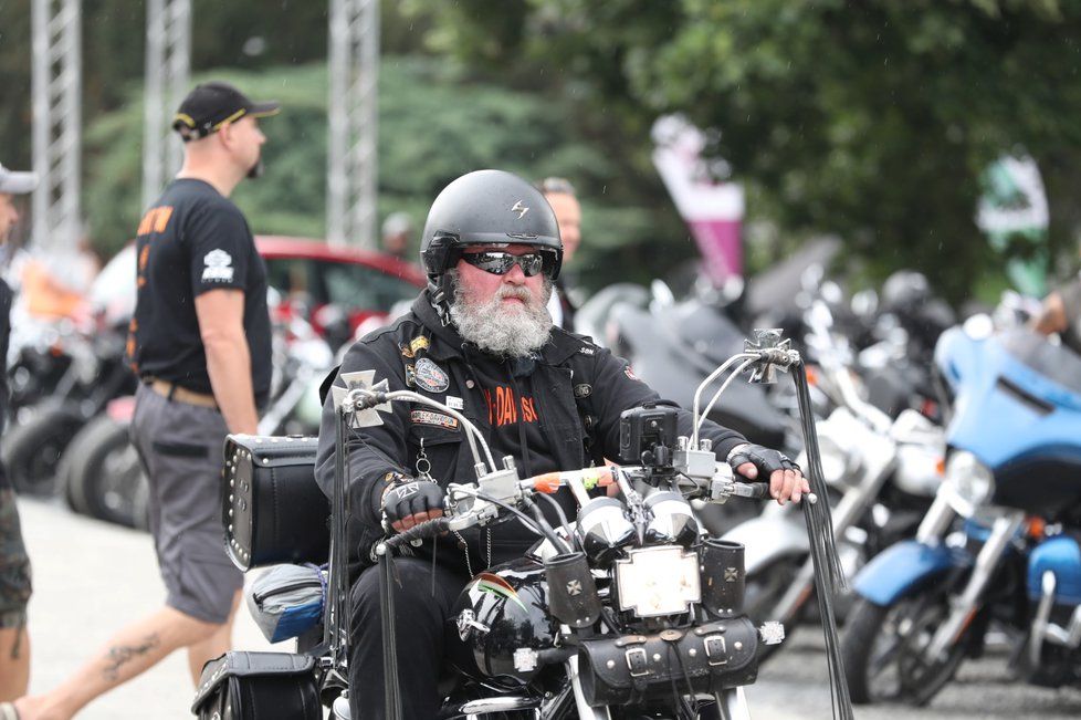 Druhý den oslav přilákal na Výstaviště tisíce motorkářů.