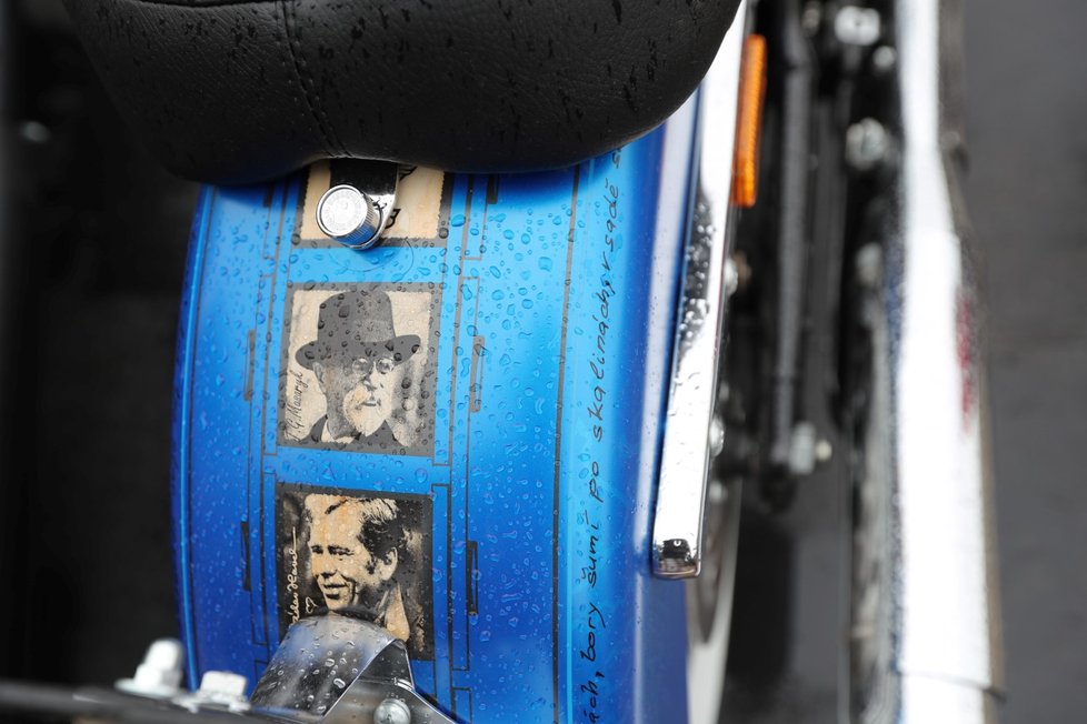 Jedním z největších taháků oslav 115. výročí značky Harley-Davidson, je pro návštěvníky možnost výhry modelu Softail Heritage Blue.