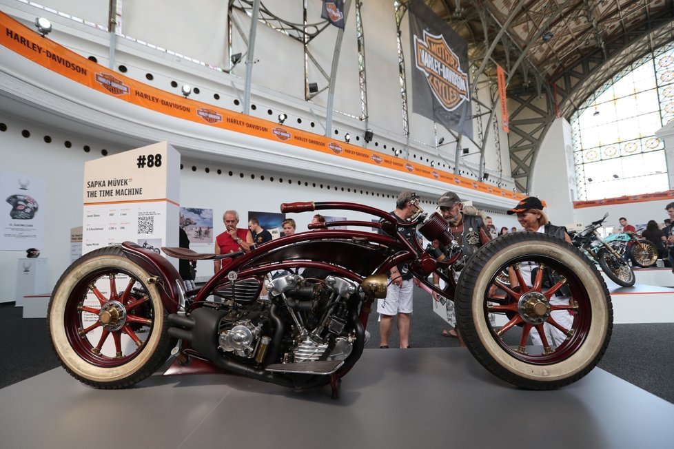 Na oslavách Harley-Davidson na výstavě je k vidění zhruba 150 unikátních motorek. Nejstarší Harley pochází z roku 2014.