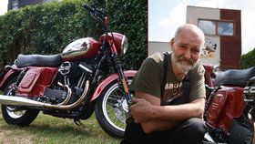 Bohuslav Menzl stojí za autorstvím unikátní motorky. Kdo by si pomyslel, že pod vzhledem klasické československé Jawy se skrývá nadupaný Harley-Davidson?