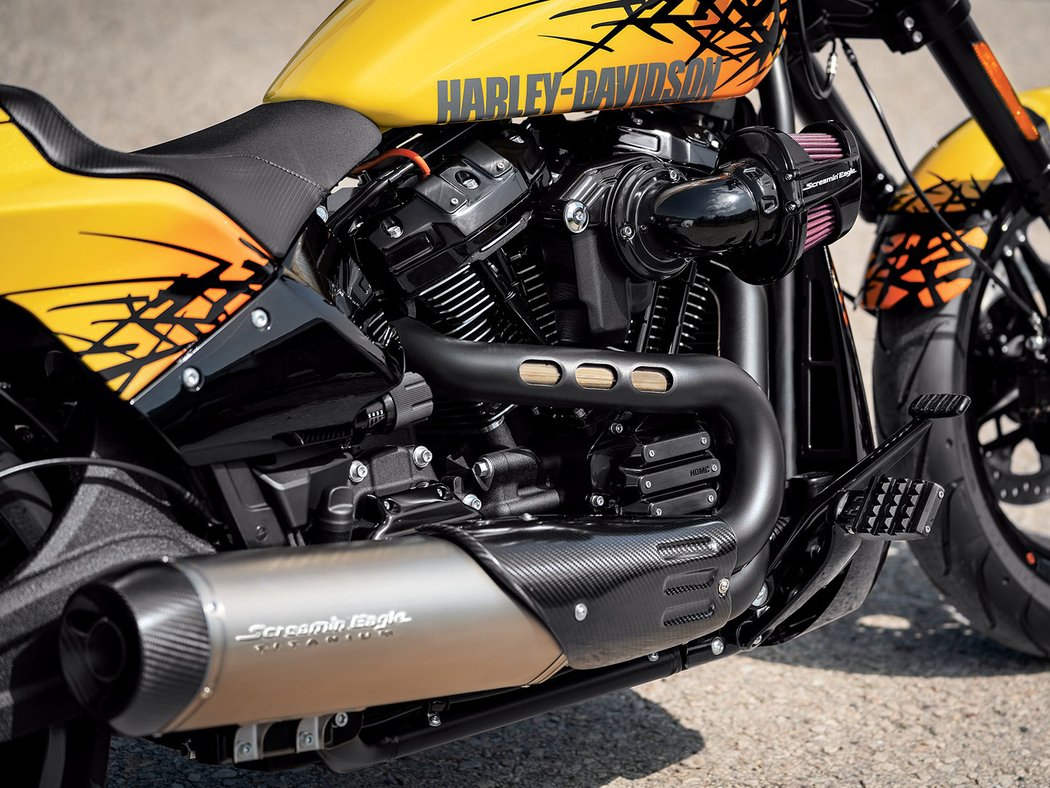 Harley-Davidson Softail FXDR