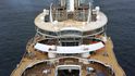 České cestovky už nabízejí i plavbu největší výletní lodí světa Harmony of the Seas. Plavidlo floridské společnosti Royal Caribbean Cruises o délce 362 metrů pojme 5500 cestujících, nabízí 23 bazénů, park s dvanácti tisíci rostlin nebo také uměleckou galerií s plastikou od sochaře Davida Černého. O pohodlí pasažérů se stará posádka čítající 2300 osob. České cestovky už nabízejí i plavbu největší výletní lodí světa Harmony of the Seas. Plavidlo floridské společnosti Royal Caribbean Cruises o délce 362 metrů pojme 5500 cestujících, nabízí 23 bazénů, park s dvanácti tisíci rostlin nebo také uměleckou galerií s plastikou od sochaře Davida Černého. O pohodlí pasažérů se stará posádka čítající 2300 osob.