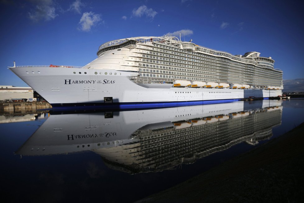 Harmony of the Seas stála bezmála 30 miliard korun.