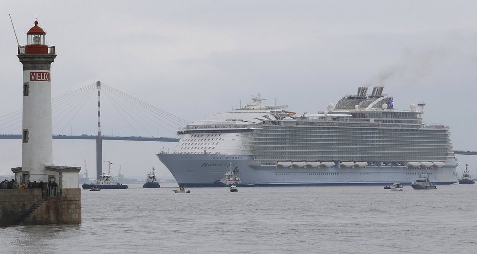 Harmony of the Seas je největší zaoceánská loď.