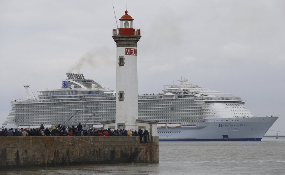 Harmony of the Seas je největší zaoceánská loď.